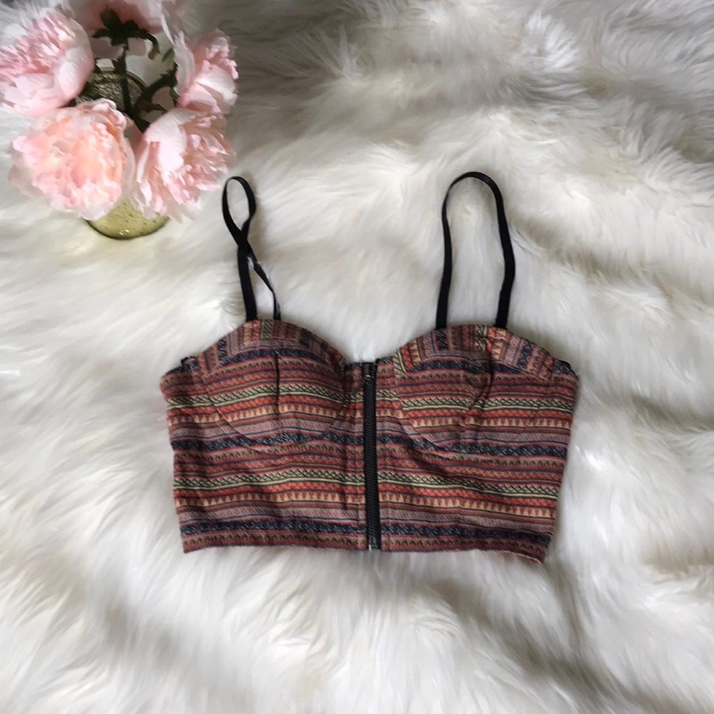 🦄🔸Forever 21 crop bustier